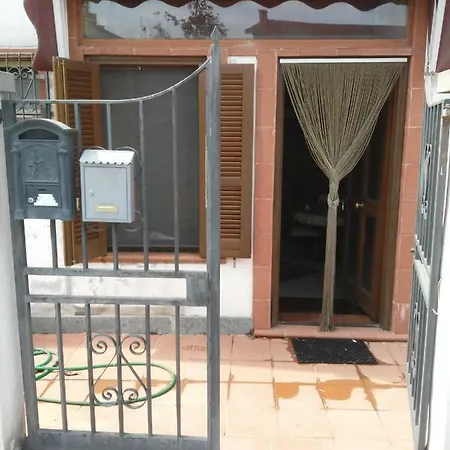 Casa Augusto Apartment *